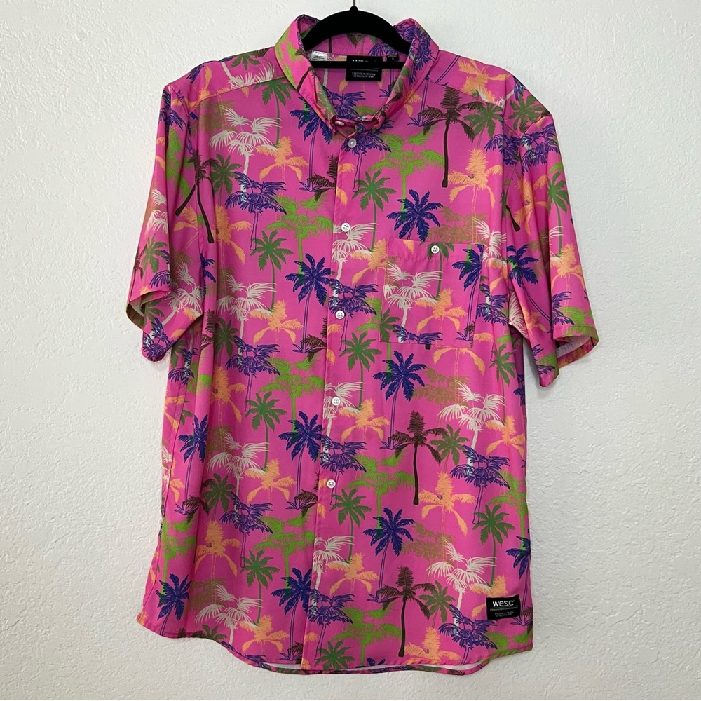 WeSC Pink Palm Tropical Hawaiian Button Up Quick Dry Shirt Men's‎ XL Women’s XXL